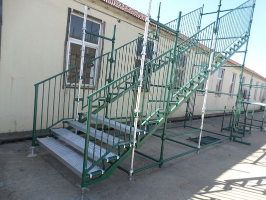 China Heavy Duty Green Cuplock Scaffolding System for painters / Building supplier